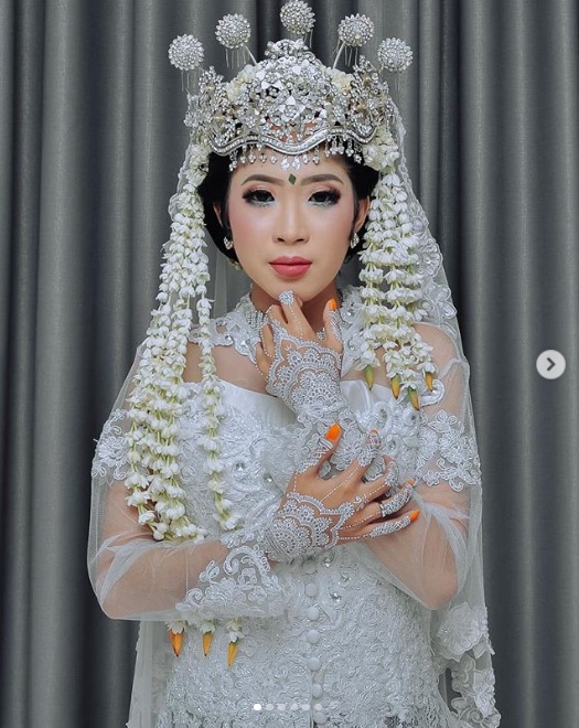 Sumur Batu Jakarta Makeup Akad Nikah Pengantin Adat Jawa Syar'i